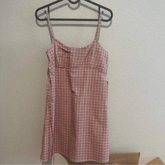 RARE Brandy Melville pink Colleen dress - Picture 2 of 4